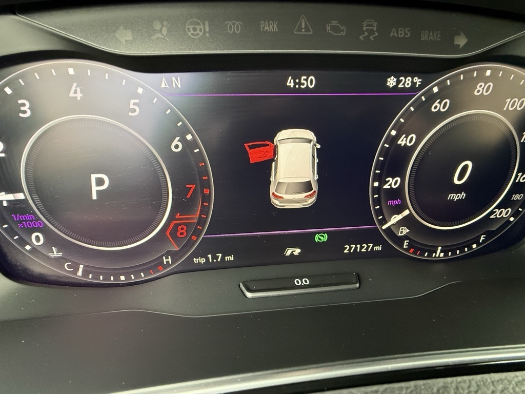 Volkswagen Golf R DCS and Navigation 7A 2019