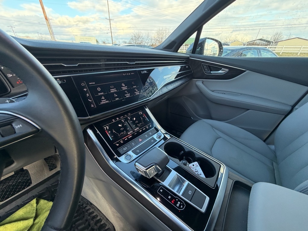 Audi Q7 Premium Plus 55 TFSI quattro 2023