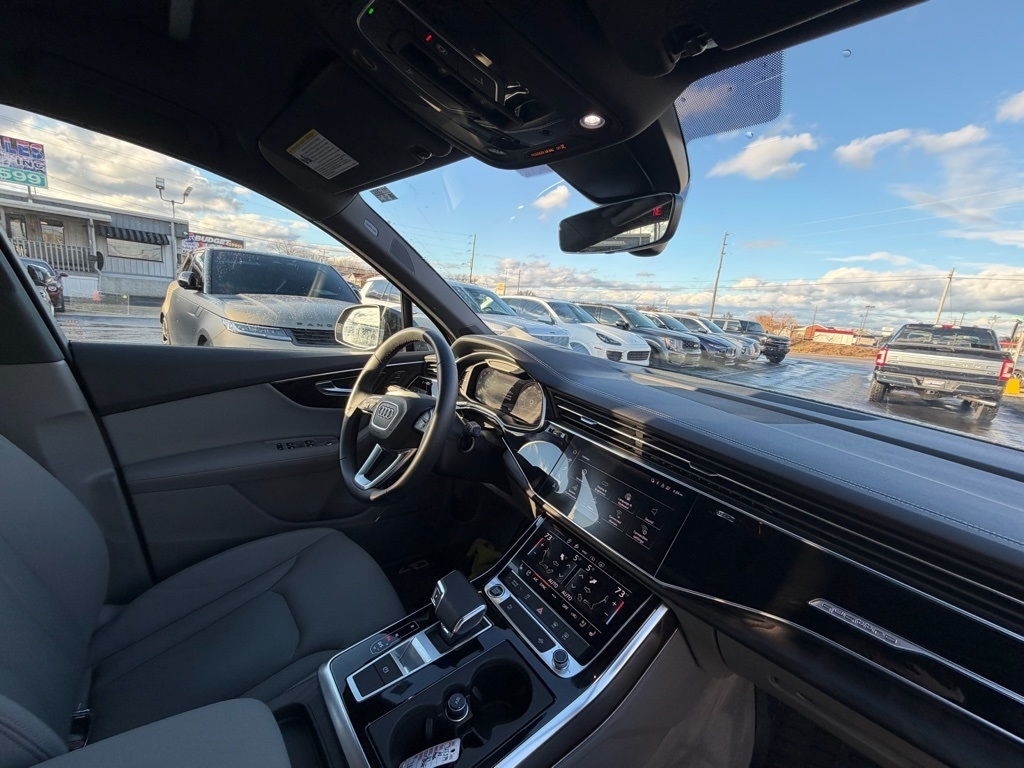Audi Q7 Premium Plus 55 TFSI quattro 2023