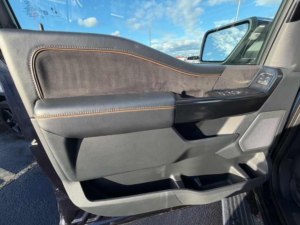 Ford F-150 Platinum SuperCrew 5.5-ft. Bed 4WD 2021