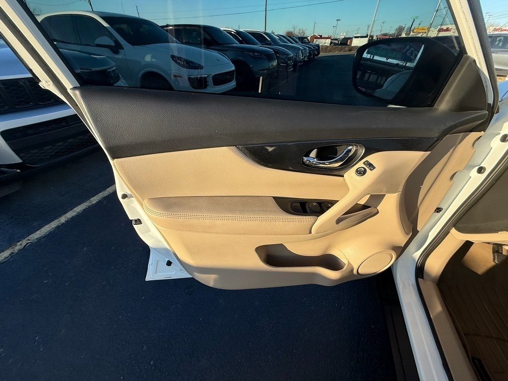 Nissan Rogue SL FWD 2014