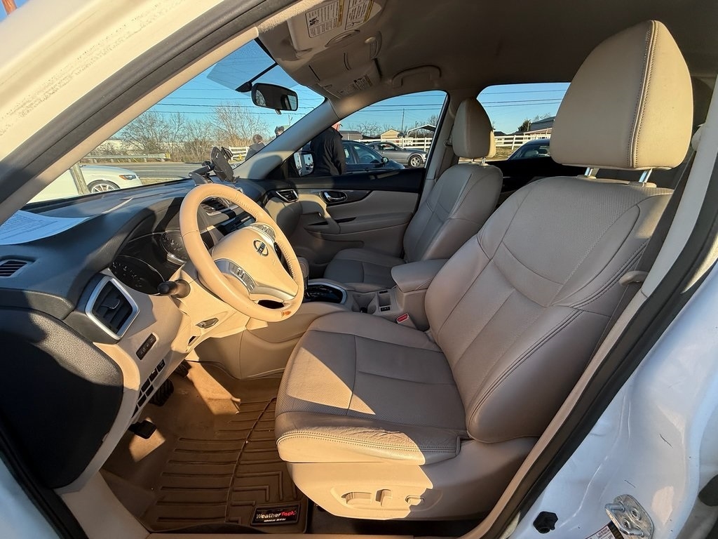 Nissan Rogue SL FWD 2014