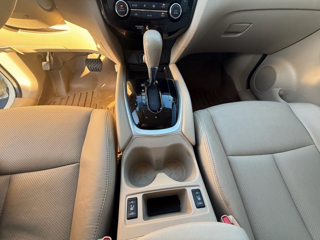 Nissan Rogue SL FWD 2014