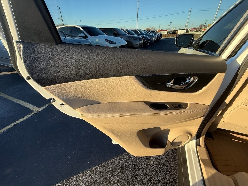 Nissan Rogue SL FWD 2014