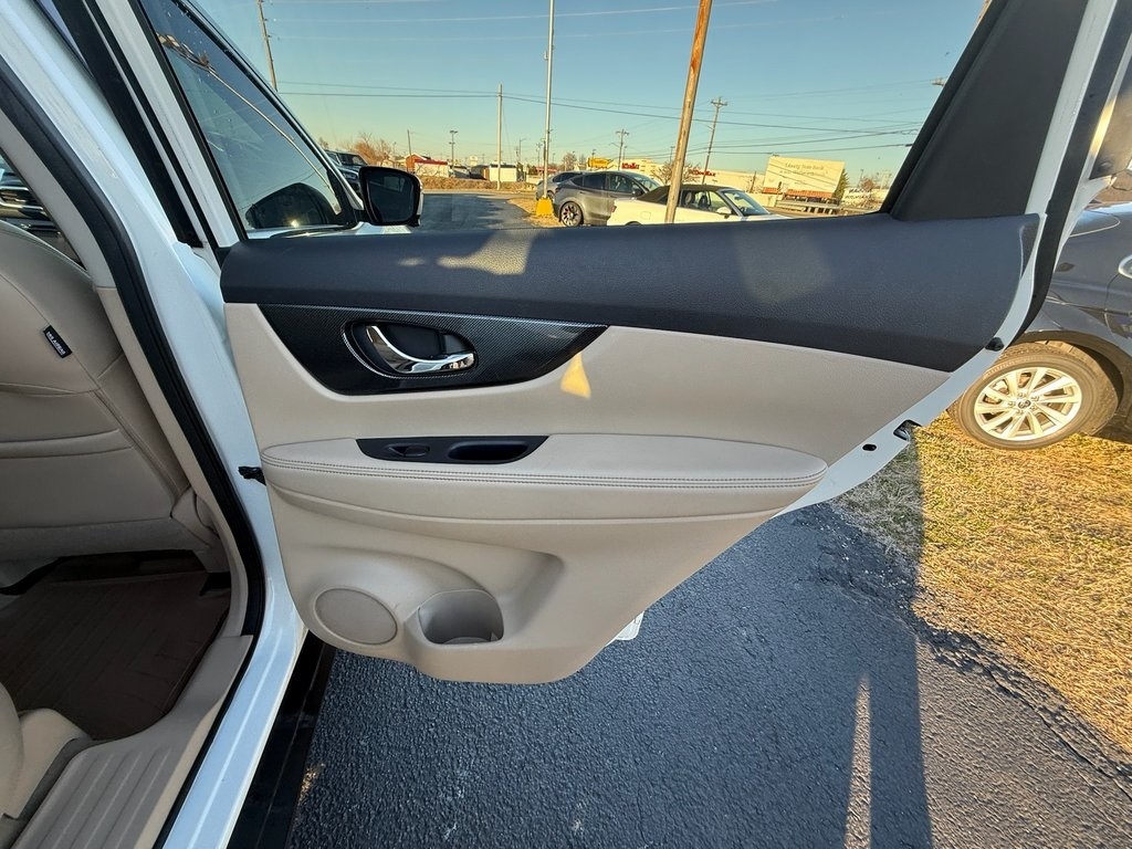 Nissan Rogue SL FWD 2014