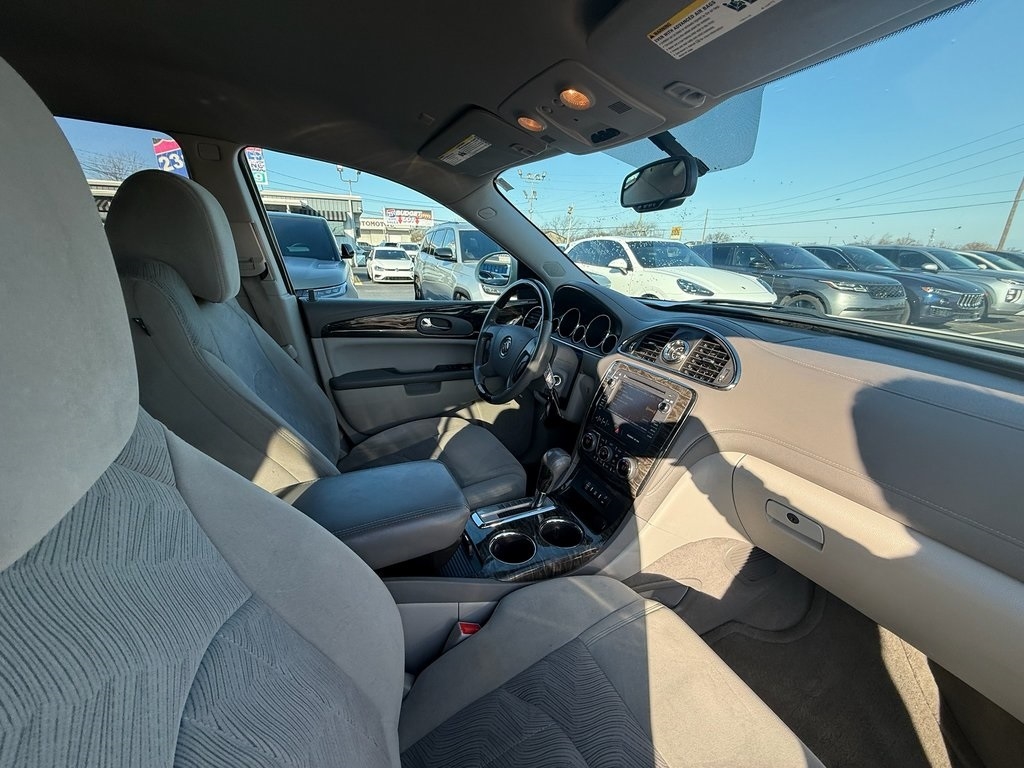 Buick Enclave Convenience FWD 2013