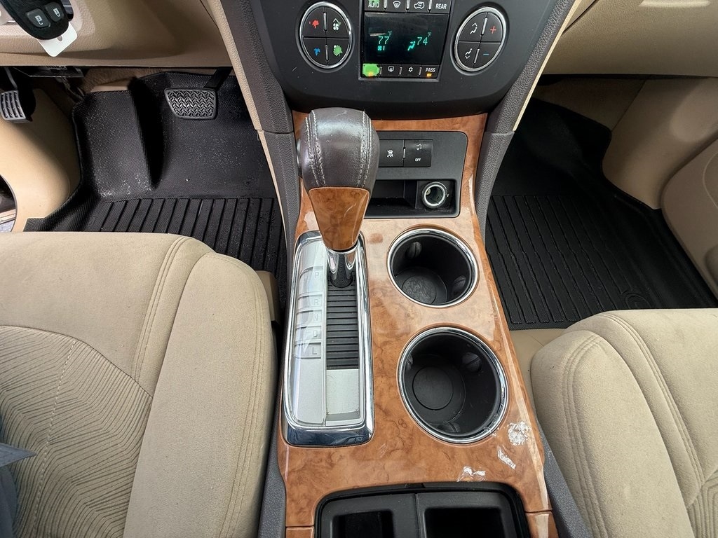 Buick Enclave CX FWD 2009