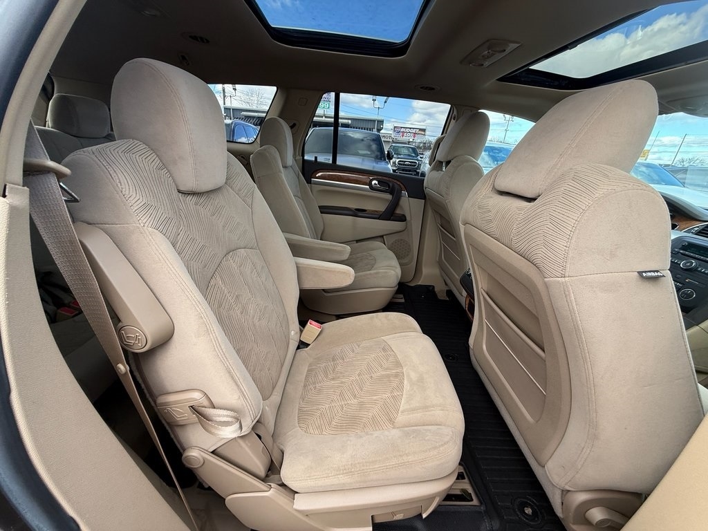 Buick Enclave CX FWD 2009