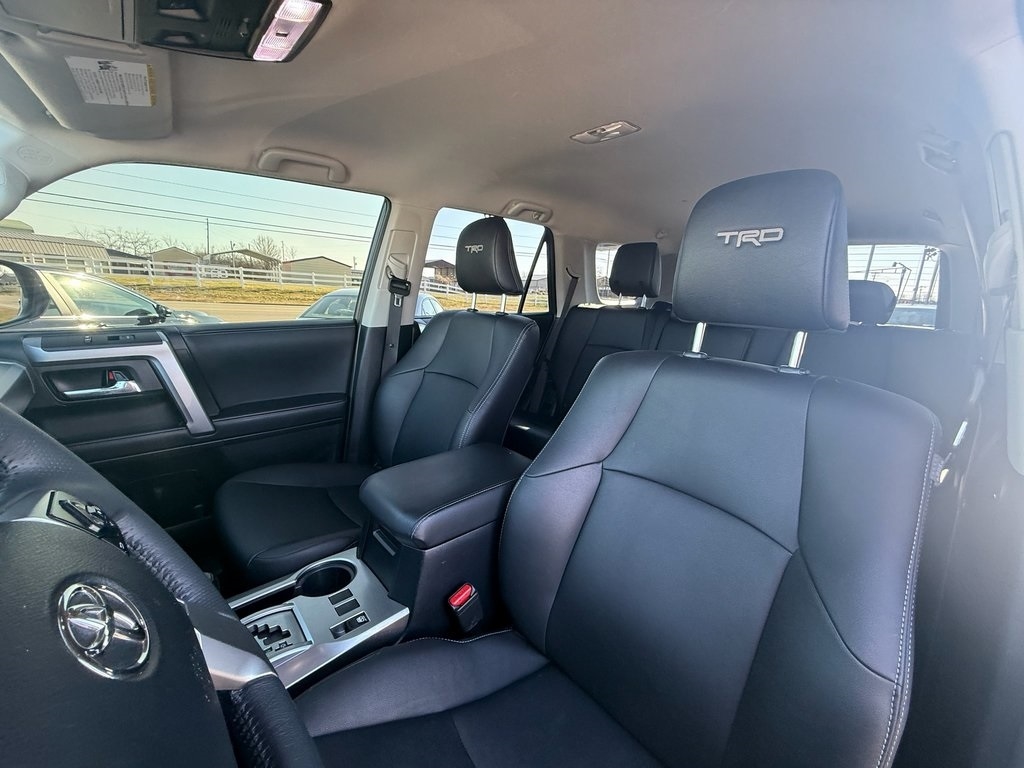 Toyota 4Runner TRD Sport 4WD 2023