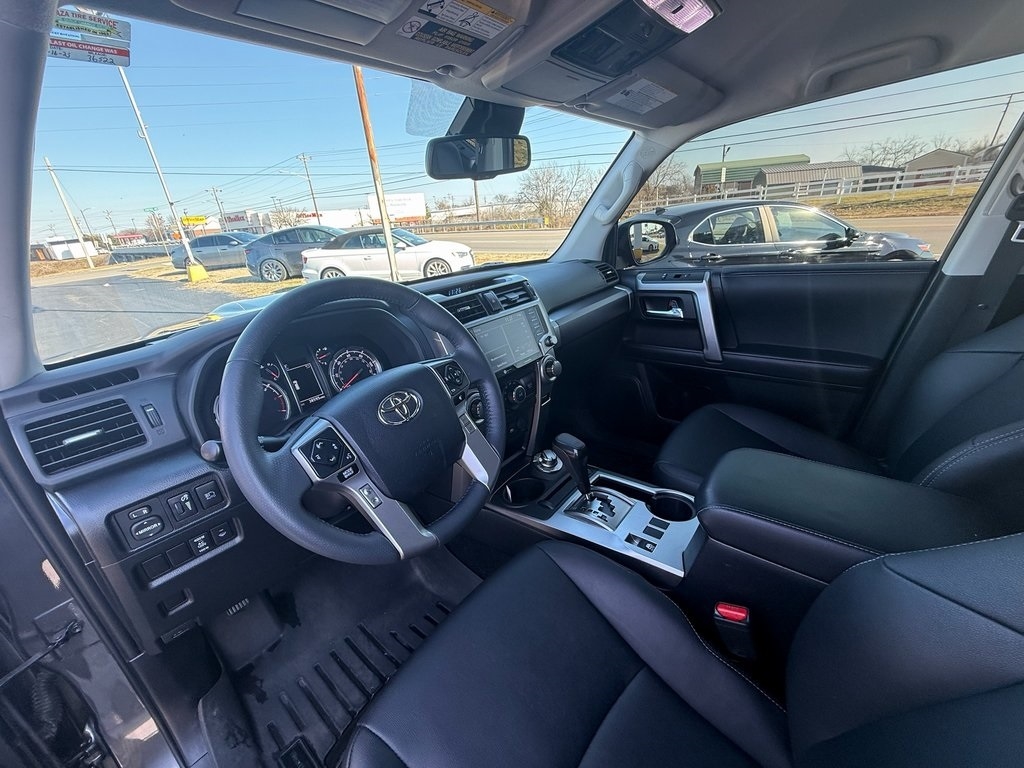 Toyota 4Runner TRD Sport 4WD 2023