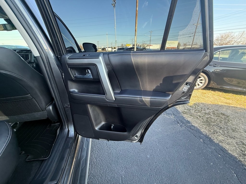 Toyota 4Runner TRD Sport 4WD 2023