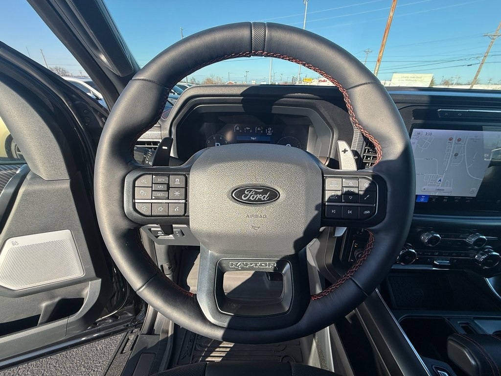 Ford F-150 Raptor SuperCrew 4WD 2025