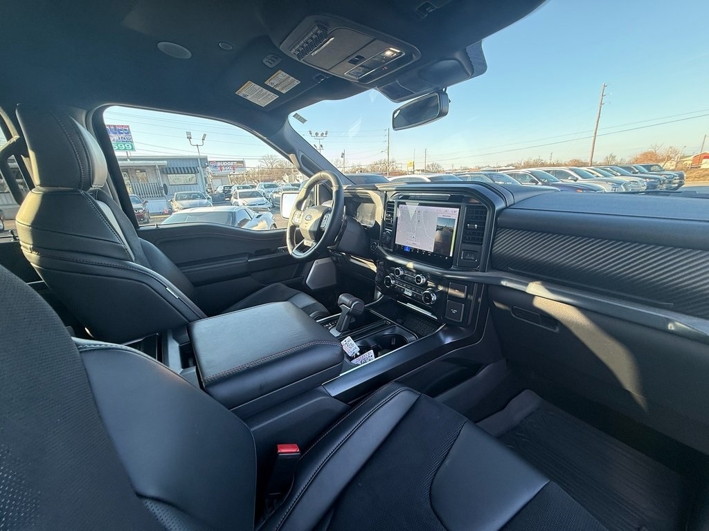 Ford F-150 Raptor SuperCrew 4WD 2025