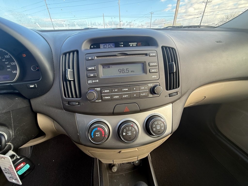 Hyundai Elantra GLS 2010