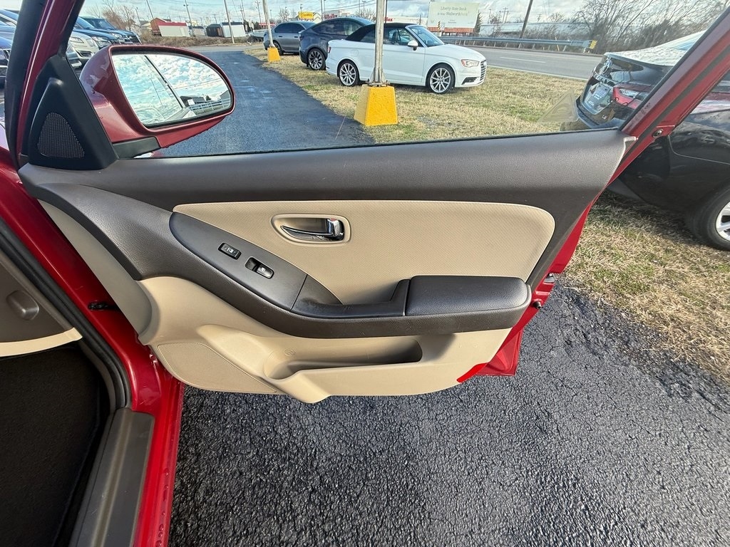 Hyundai Elantra GLS 2010