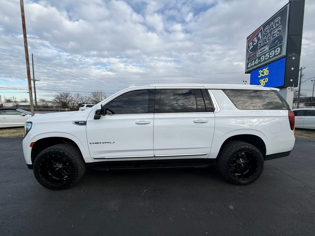 GMC Yukon XL Denali 4WD 2022