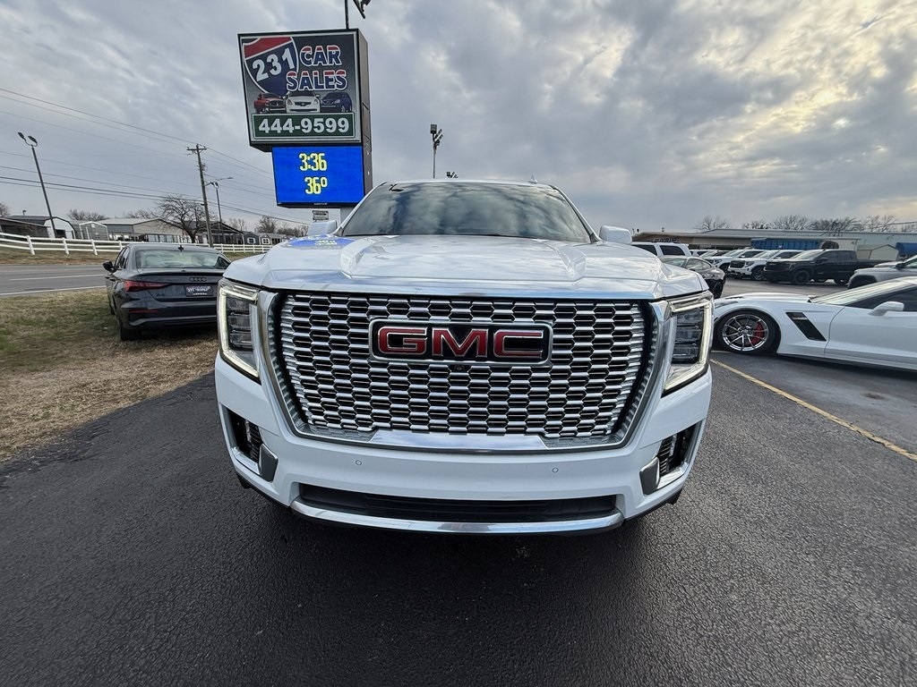 GMC Yukon XL Denali 4WD 2022