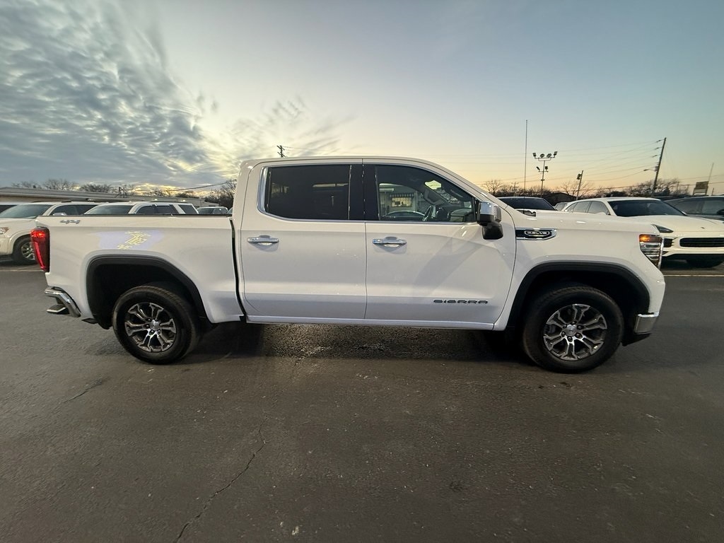 GMC Sierra 1500 SLT Crew Cab 4WD 2025