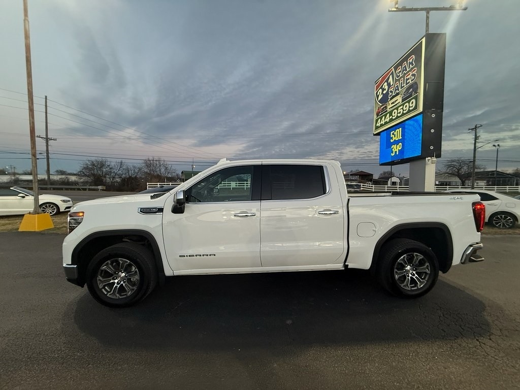 GMC Sierra 1500 SLT Crew Cab 4WD 2025