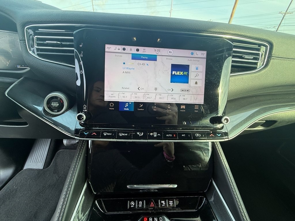 Jeep Wagoneer Series I 4WD 2022