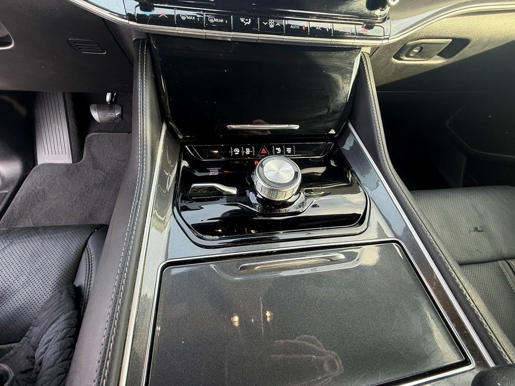 Jeep Wagoneer Series I 4WD 2022