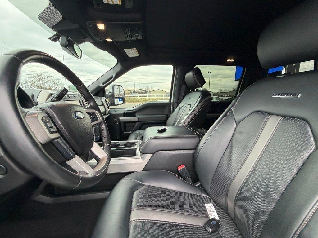 Ford F-250 SD Platinum Crew Cab 4WD 2020