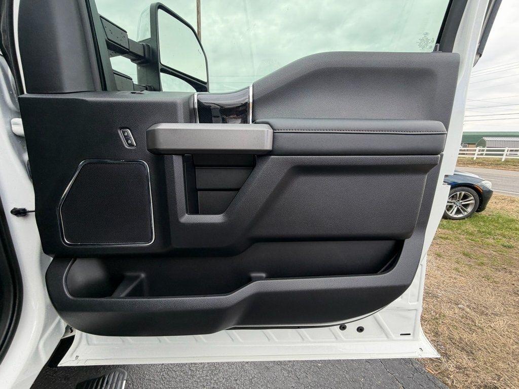 Ford F-250 SD Platinum Crew Cab 4WD 2020