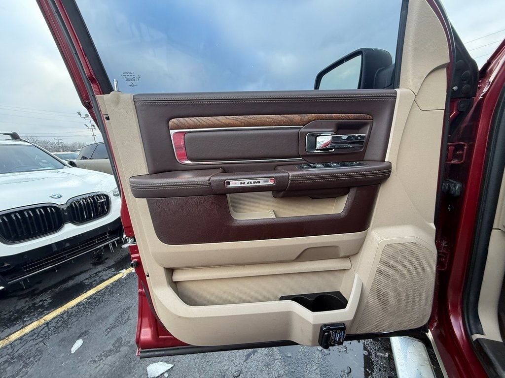 RAM 1500 Longhorn Crew Cab SWB 4WD 2015