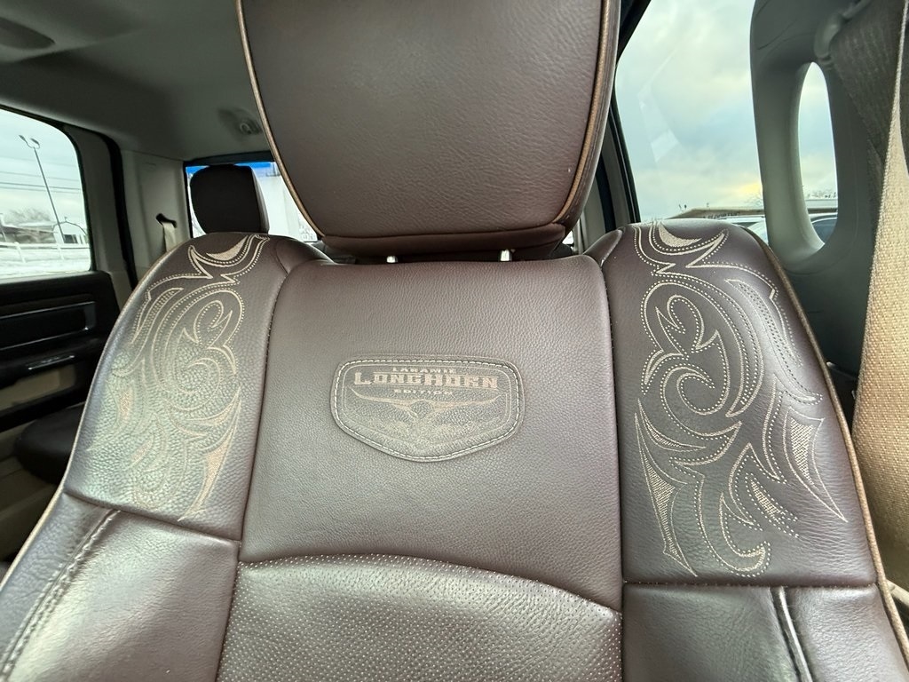 RAM 1500 Longhorn Crew Cab SWB 4WD 2015