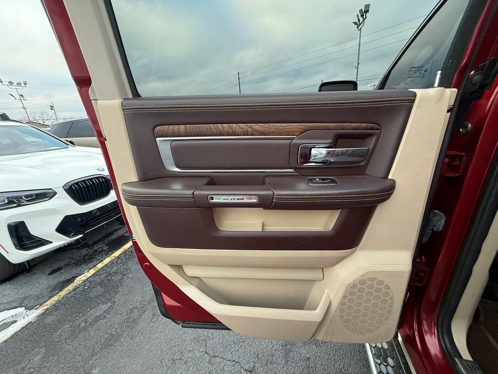 RAM 1500 Longhorn Crew Cab SWB 4WD 2015