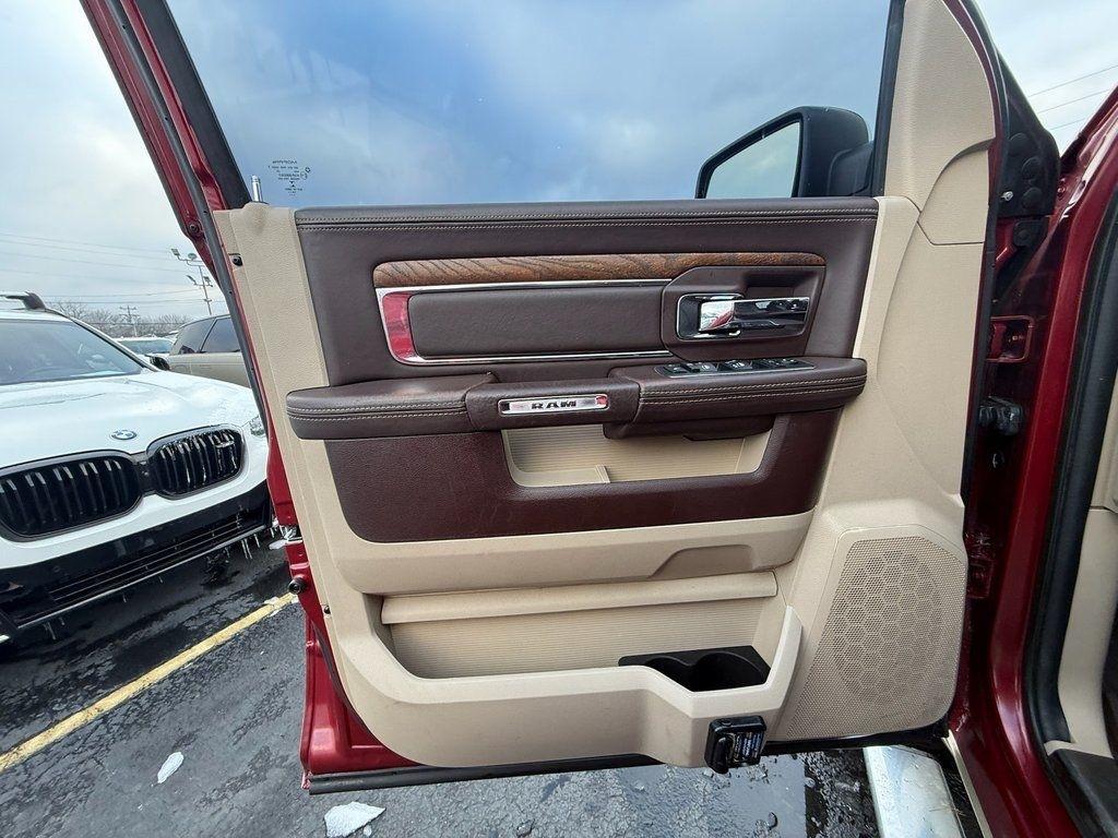 RAM 1500 Longhorn Crew Cab SWB 4WD 2015