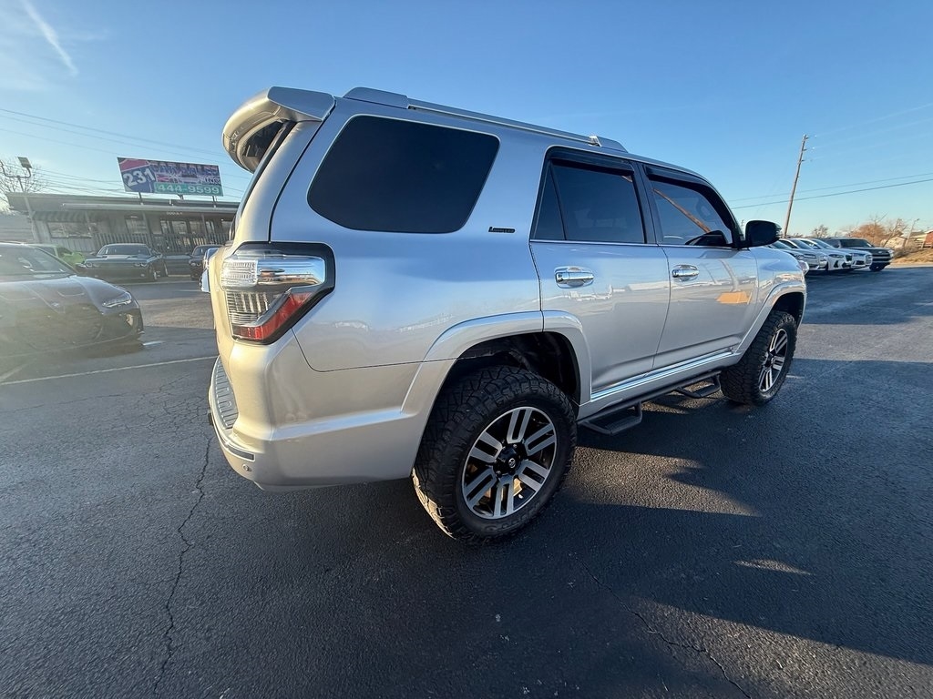 Toyota 4Runner Limited 4WD V6 2016