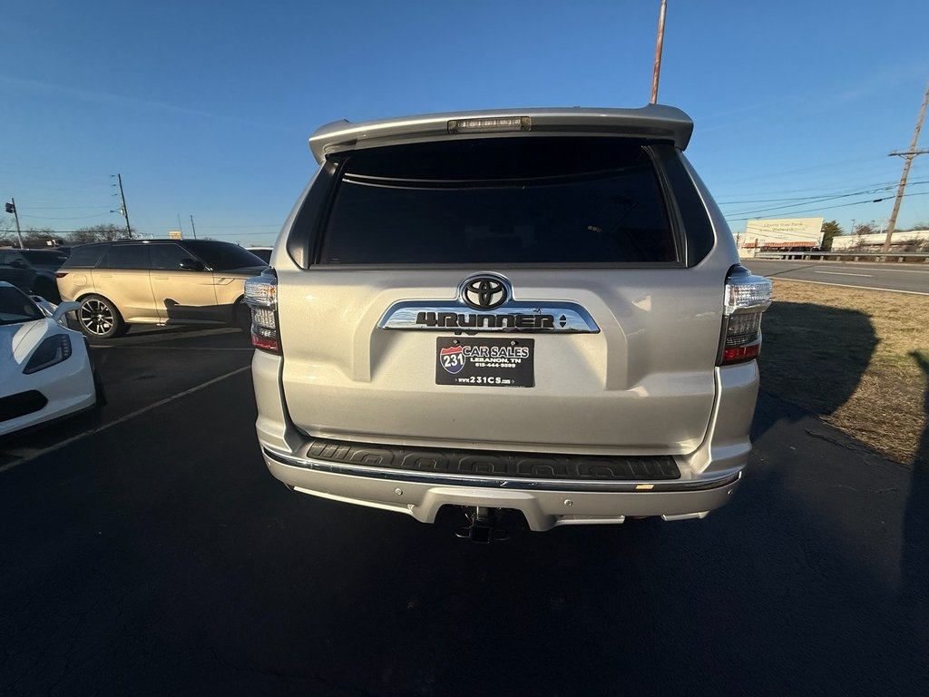 Toyota 4Runner Limited 4WD V6 2016