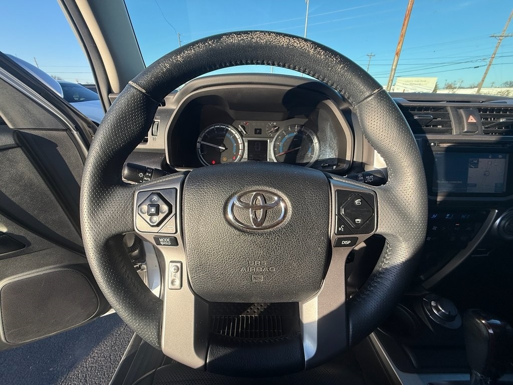 Toyota 4Runner Limited 4WD V6 2016