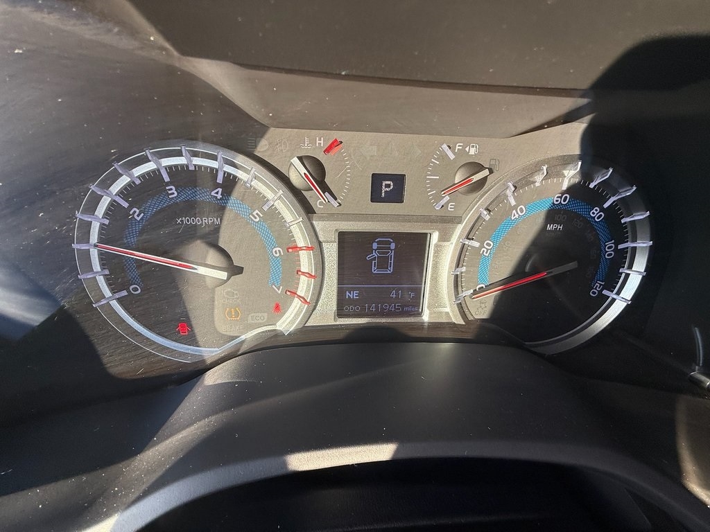 Toyota 4Runner Limited 4WD V6 2016