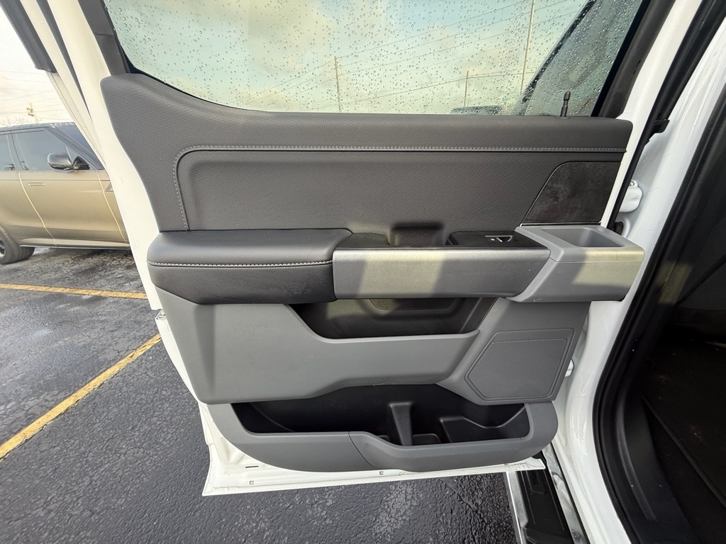 Ford F-150 XLT SuperCrew 4WD 2024