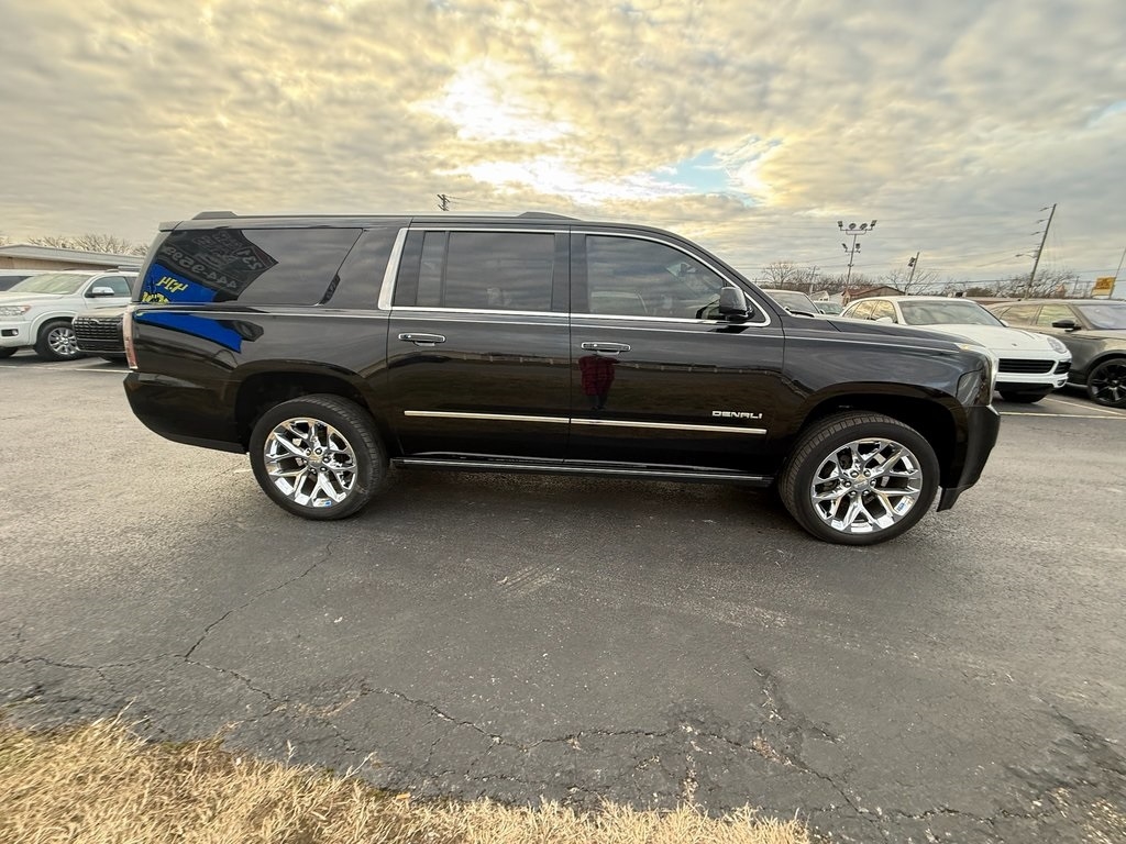 GMC Yukon XL Denali 2WD 2017