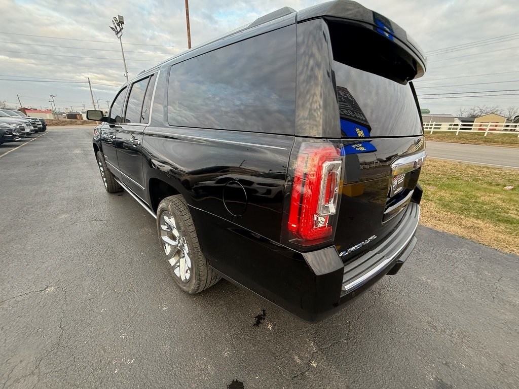 GMC Yukon XL Denali 2WD 2017