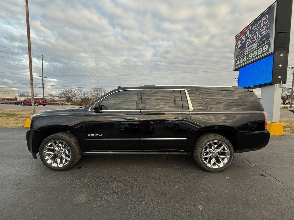 GMC Yukon XL Denali 2WD 2017