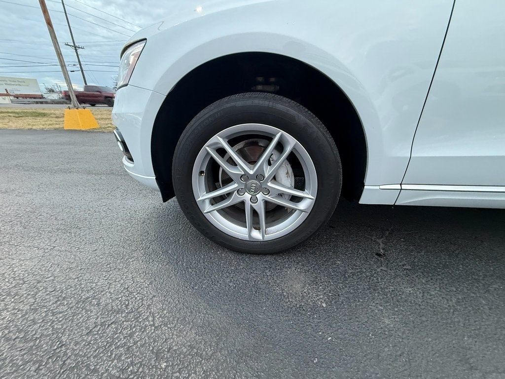 Audi Q5 2.0T Premium quattro 2017