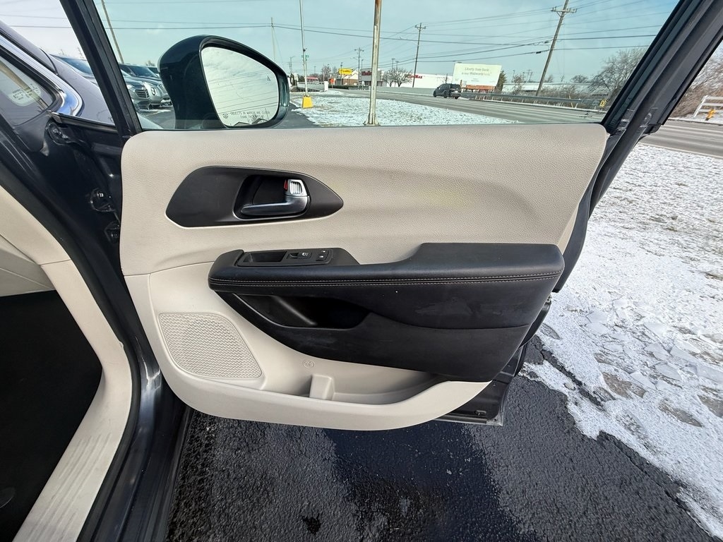 Chrysler Pacifica Touring-L 2020