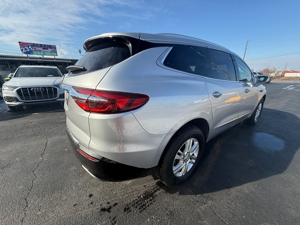 Buick Enclave Essence FWD 2020