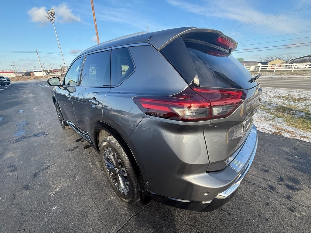Nissan Rogue Platinum 2024