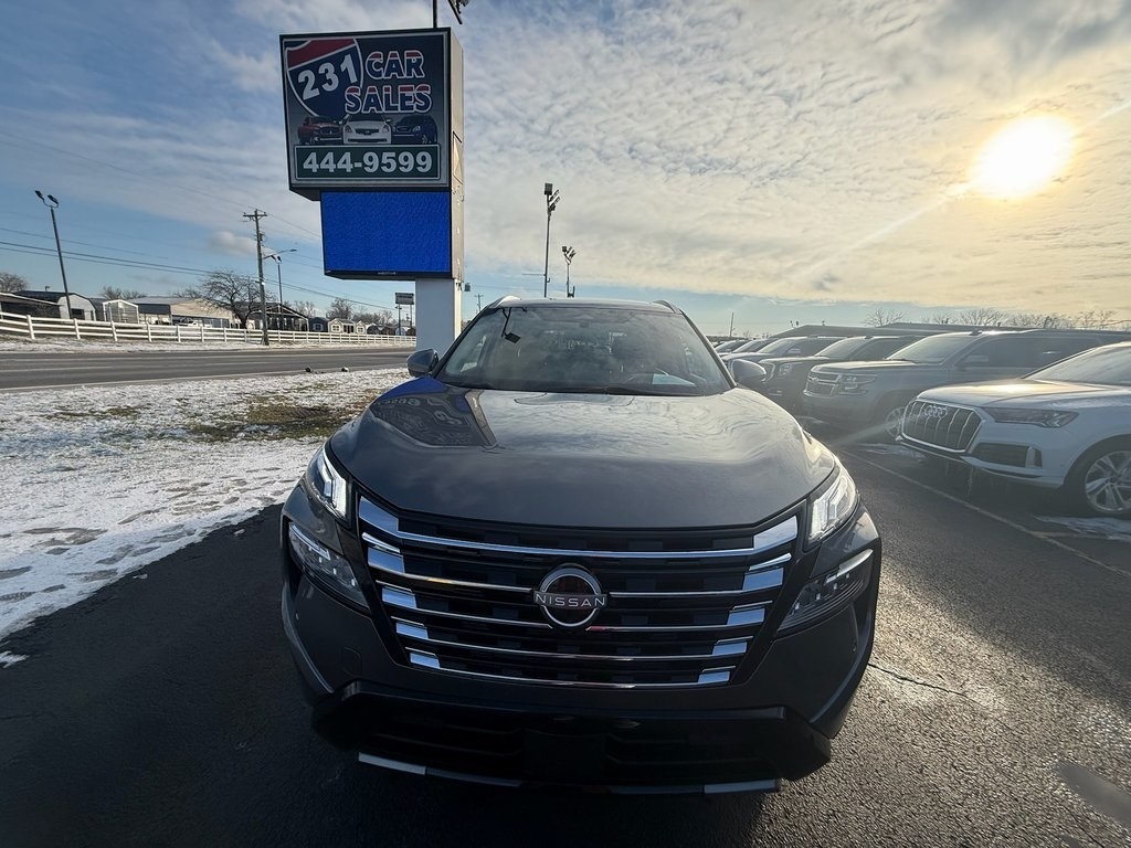 Nissan Rogue Platinum 2024