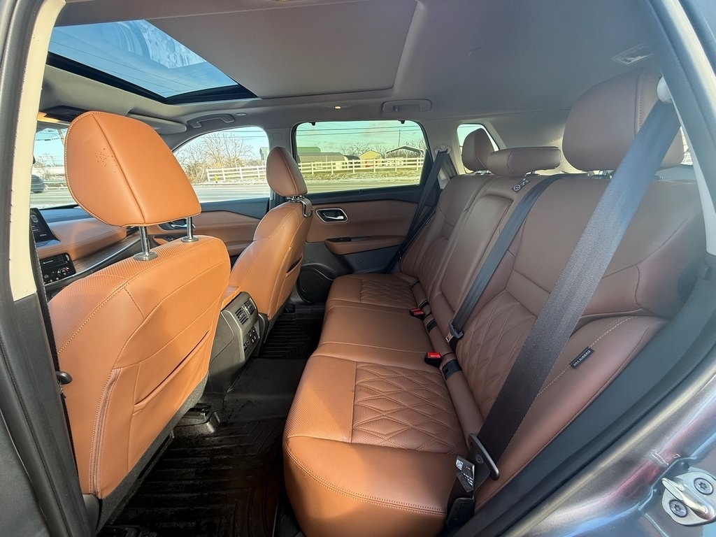 Nissan Rogue Platinum 2024