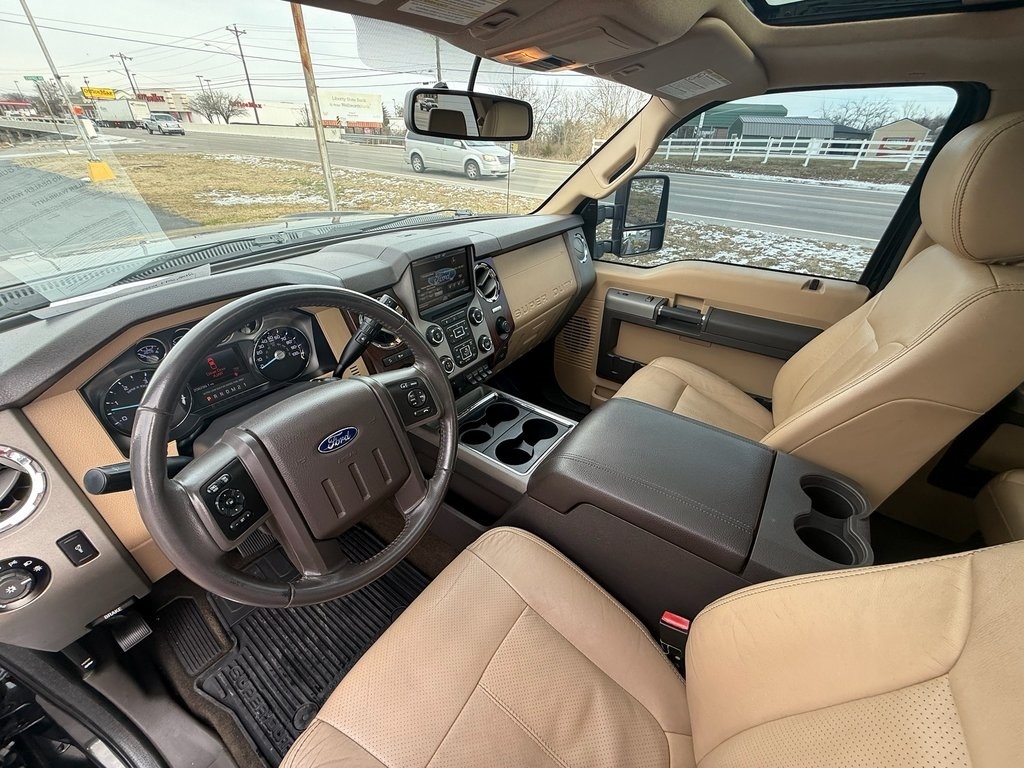 Ford F-250 SD Lariat Crew Cab 4WD 2015