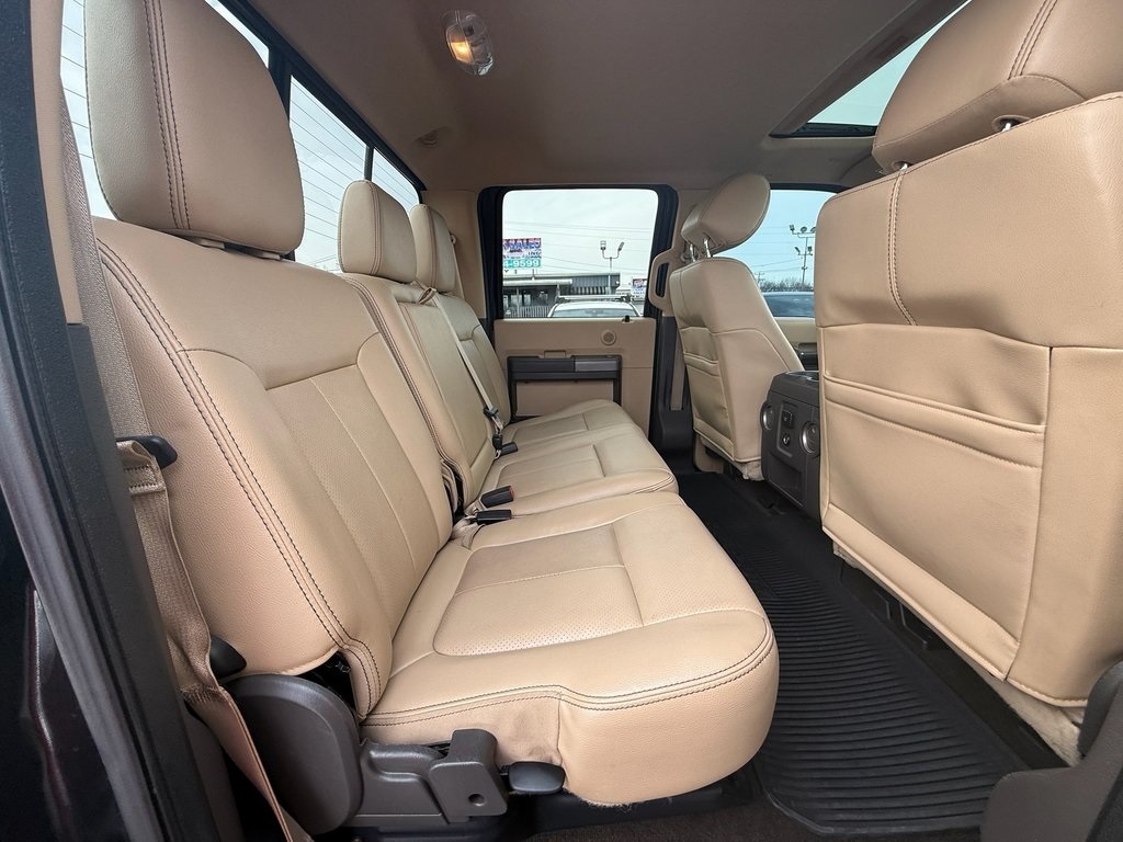 Ford F-250 SD Lariat Crew Cab 4WD 2015