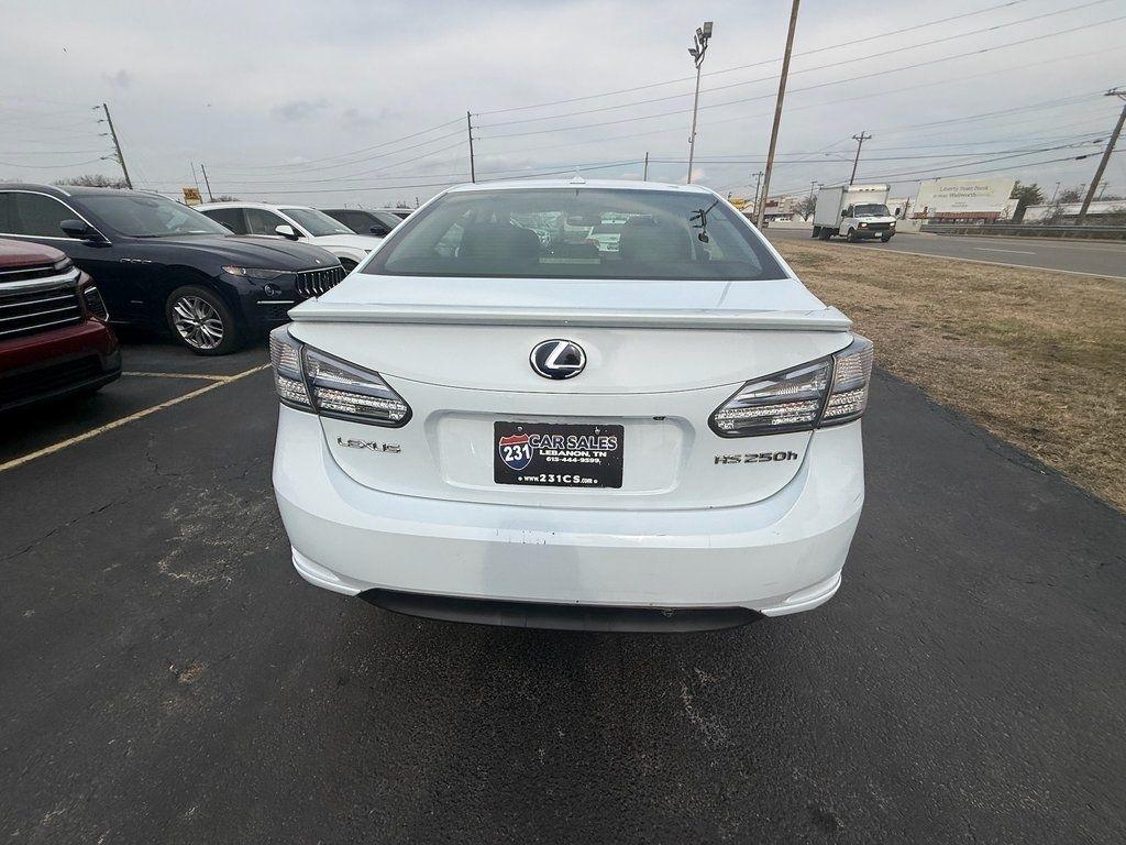 Lexus HS 250h Sedan 2010