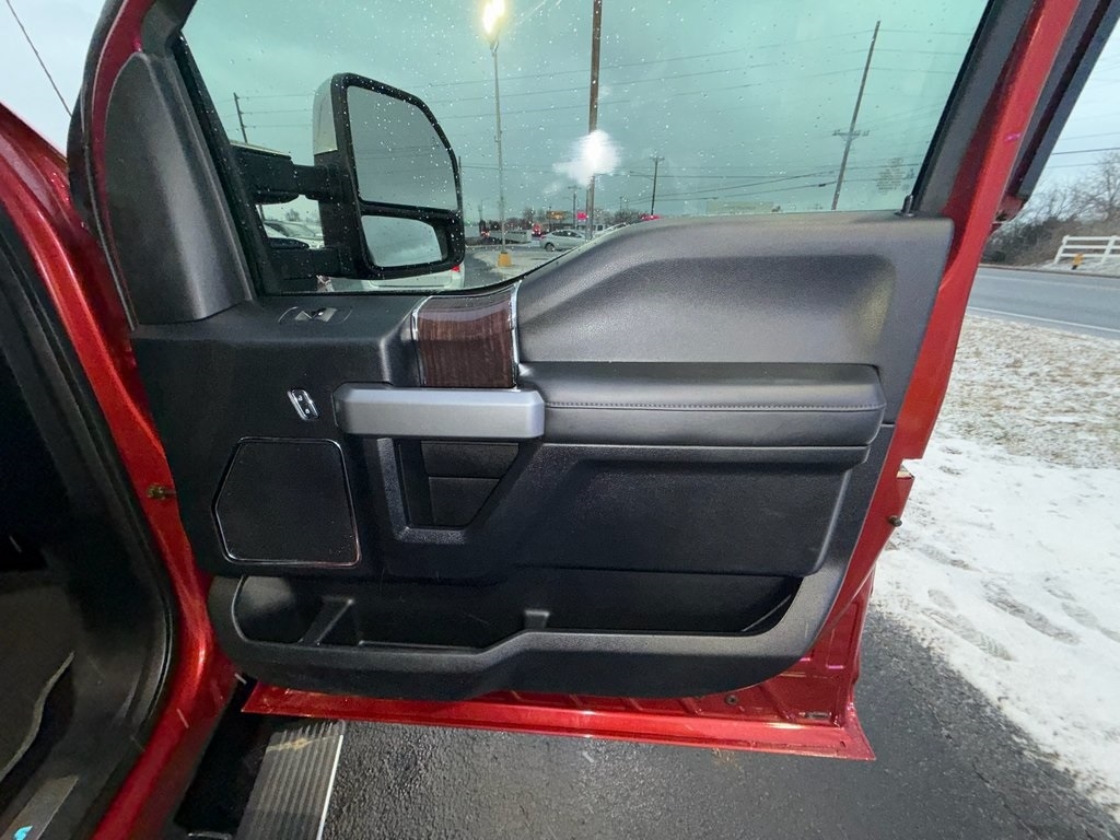 Ford F-250 SD King Ranch Crew Cab 4WD 2017