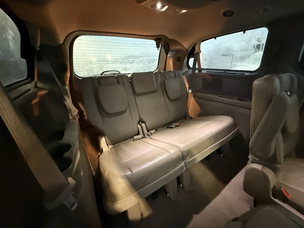 Chrysler Town & Country Touring-L 2016